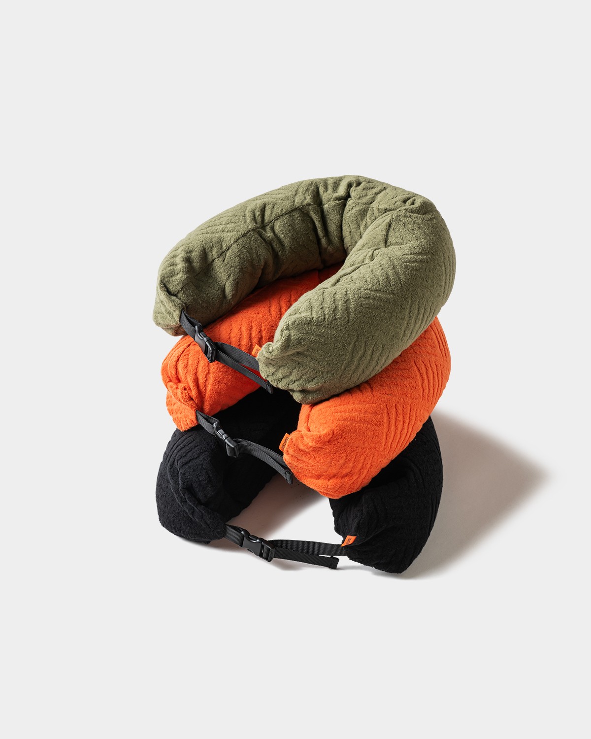 TIGHTBOOTH PRODUCTION CHECKER PLATE PILE NECK PILLOW