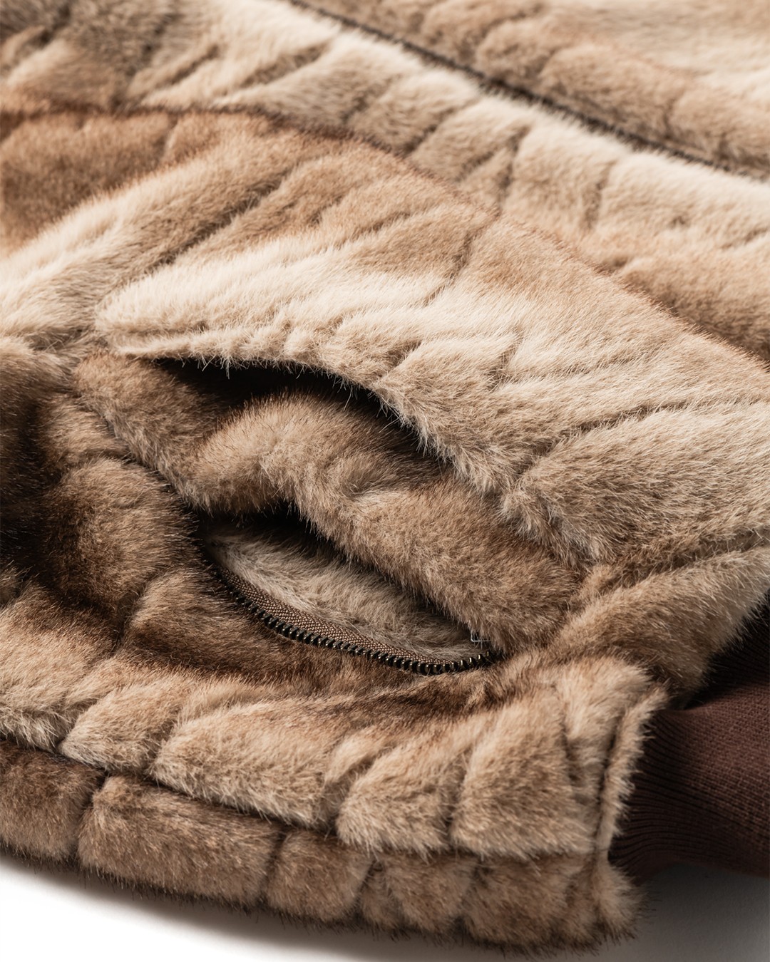 TIGHTBOOTH PRODUCTION T QUILT FUR MA-1