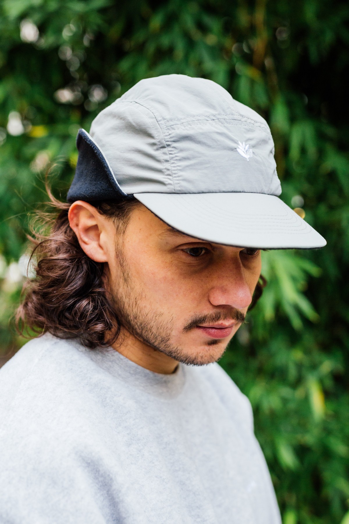 MAGENTA SKATEBOARDS REVERSIBLE FLAP HAT