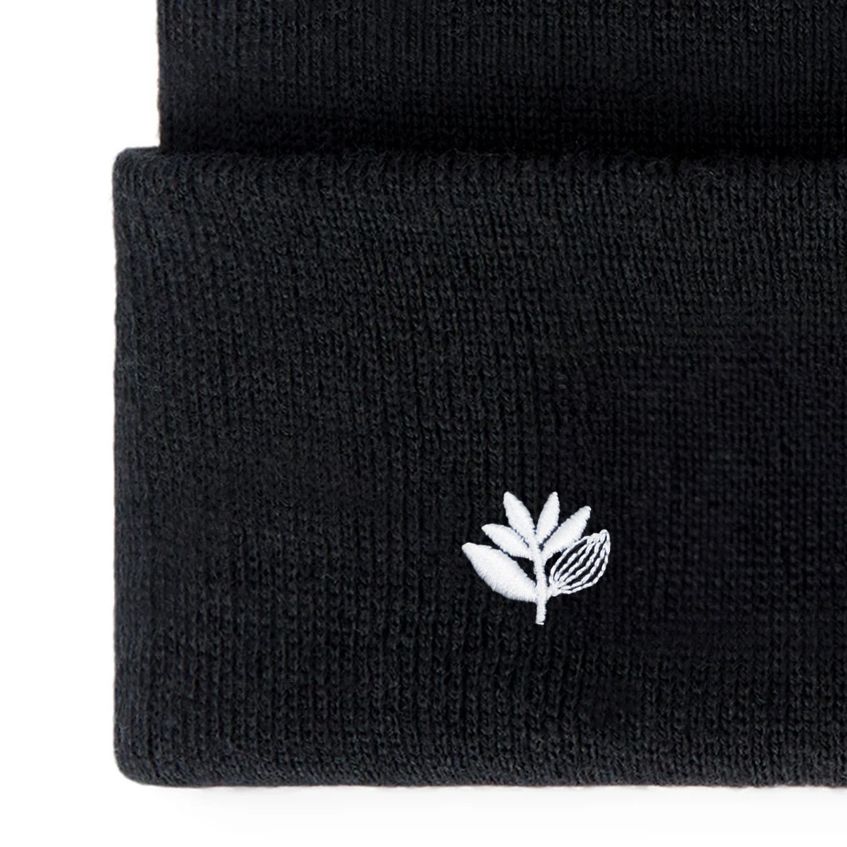 MAGENTA SKATEBOARDS BASE BEANIE