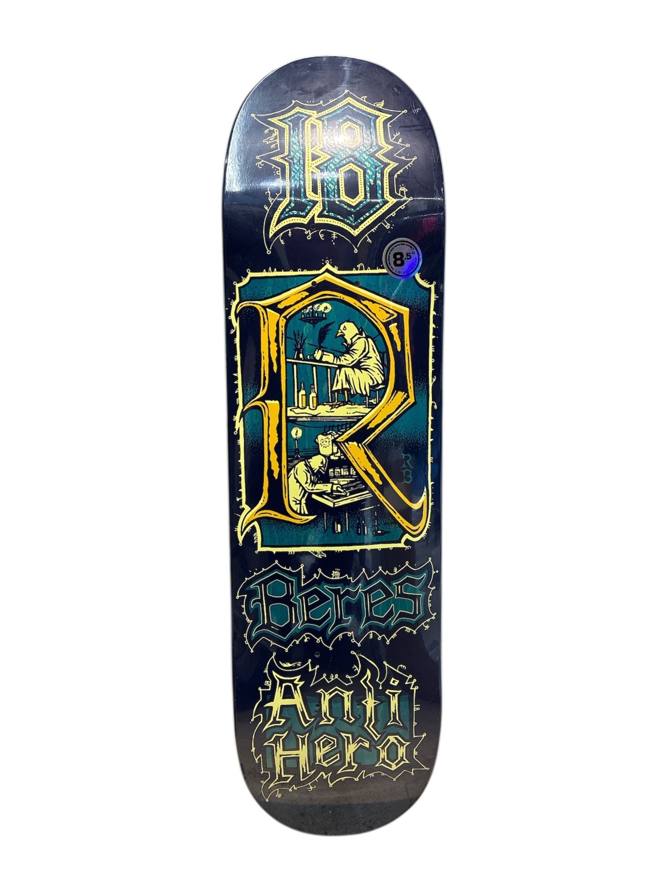 ANTIHERO BRD RANEY MEDIEVAL 8.5