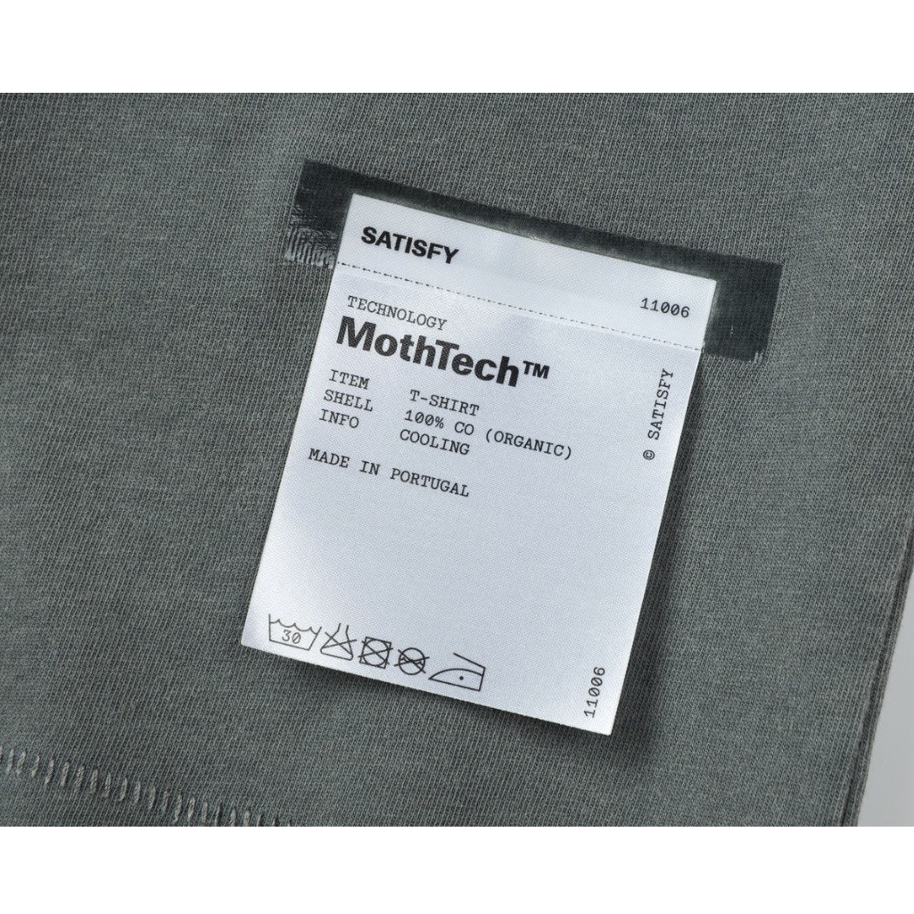 SATISFY MOTHTECH T-SHIRT