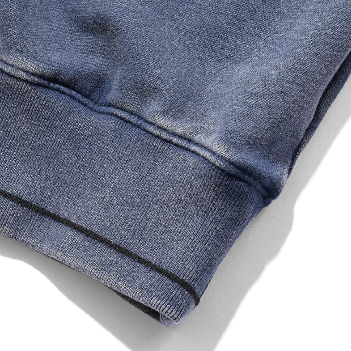 SILAS SKATE OVAL SWEATSHIRT