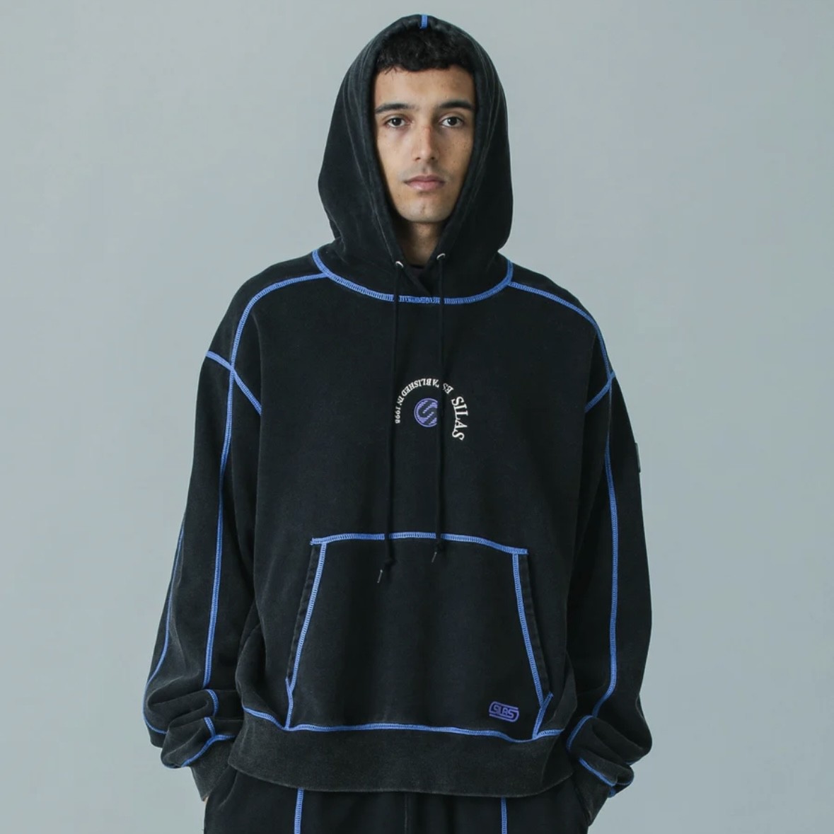 SILAS CIRCLE LOGO SWEAT HOODIE