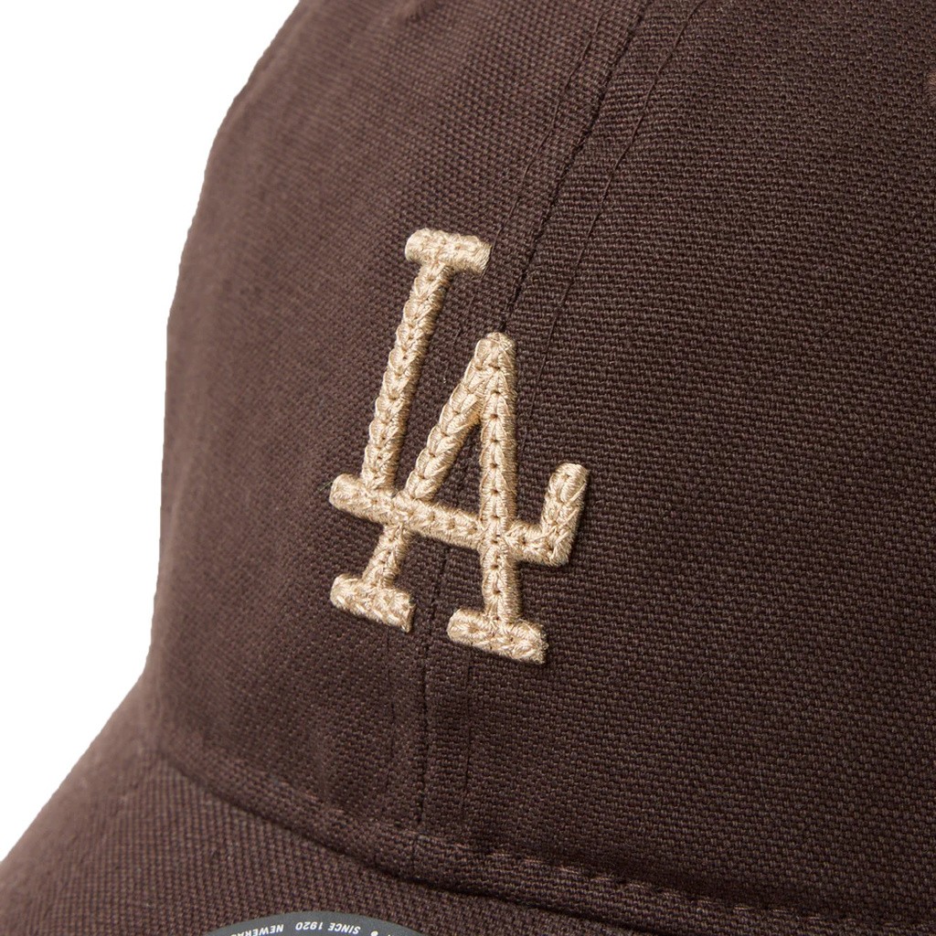 NEW ERA 9TWENTY ロサンゼルス・ドジャース クーパーズタウン Damaged Duck Canvas ブラウンスエード