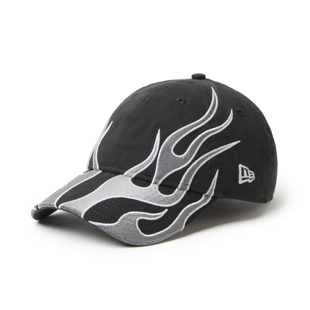 NEW ERA 9TWENTY The Flame ブラック