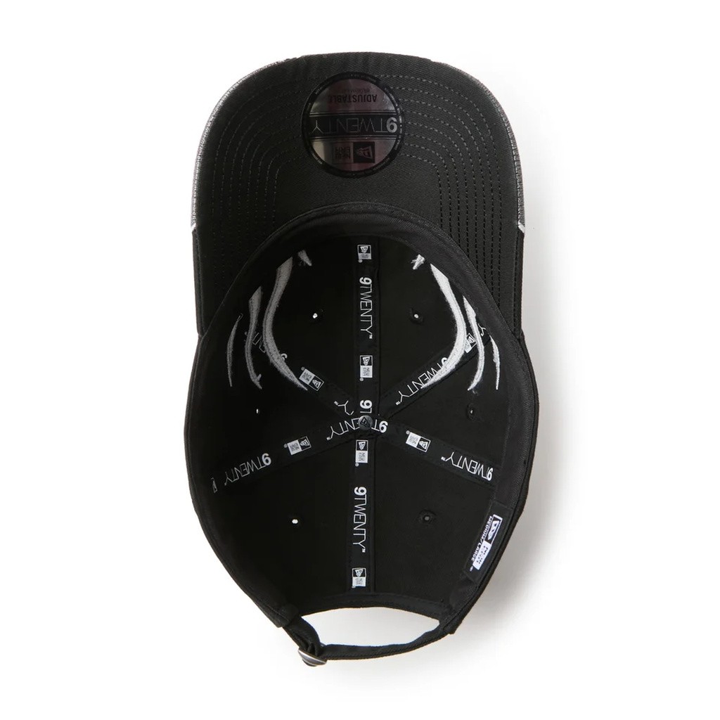 NEW ERA 9TWENTY The Flame ブラック