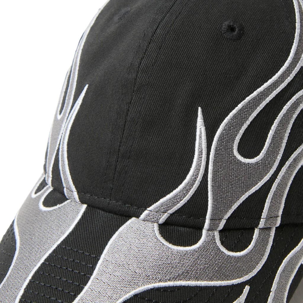 NEW ERA 9TWENTY The Flame ブラック