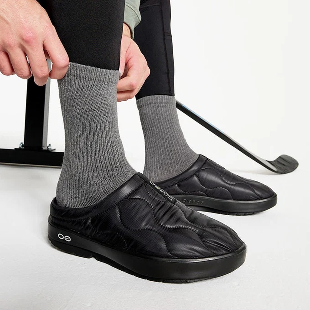 OOFOS OOcoozie Thermo Mule