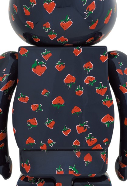 BE@RBRICK MUVEIL "STRAWBERRY PATTERN" 1000%