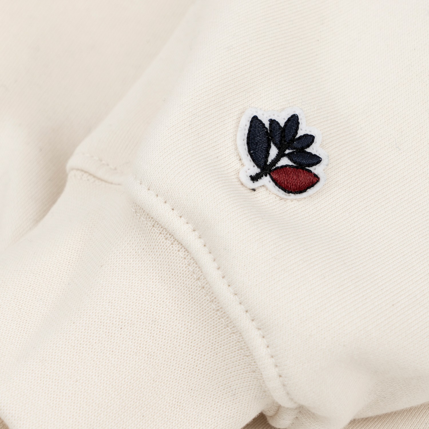 MAGENTA SKATEBOARDS SCRIPT CREWNECK NATURAL