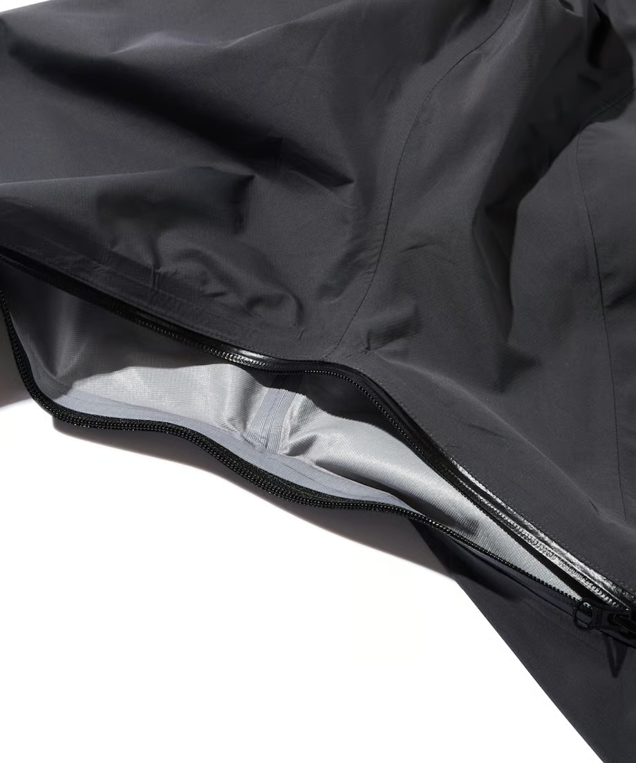 DIASPORA SKATEBOARDS PRAGMATECH PAVEMENT JACKET β
