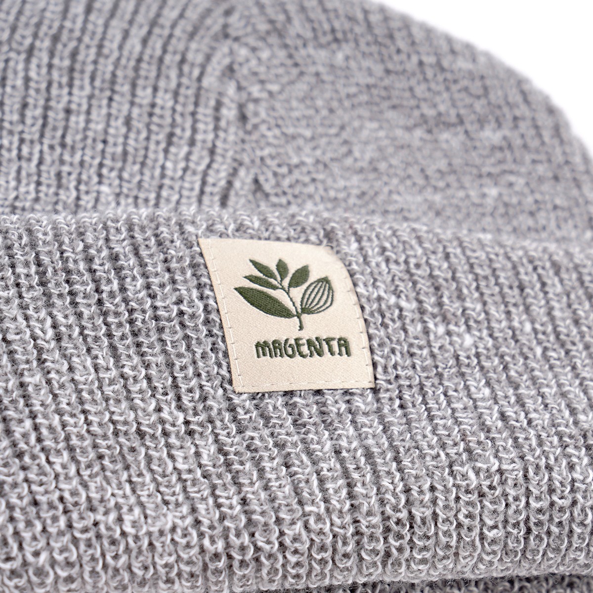 MAGENTA SKATEBOARDS FAM BEANIE