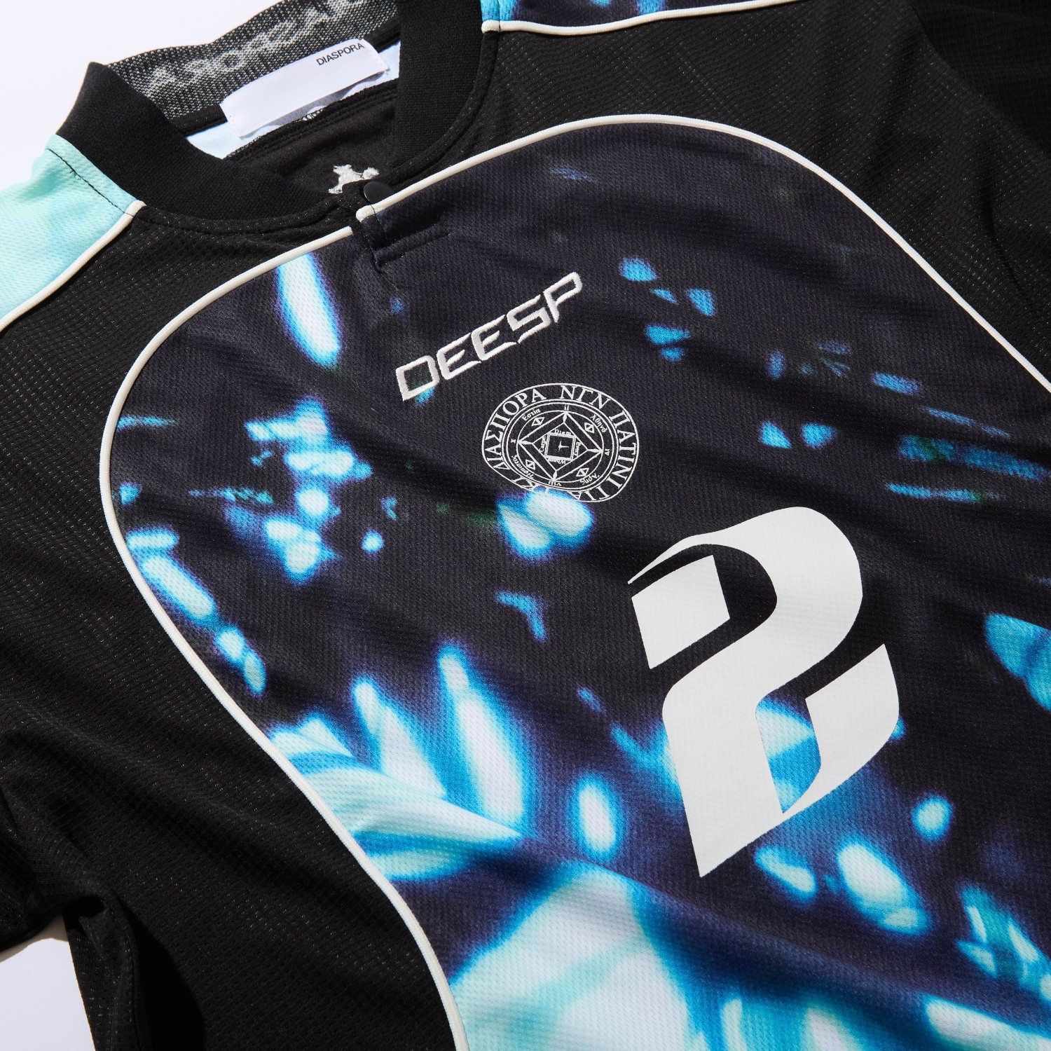 DIASPORA SKATEBOARDS YE PEEPS TOP