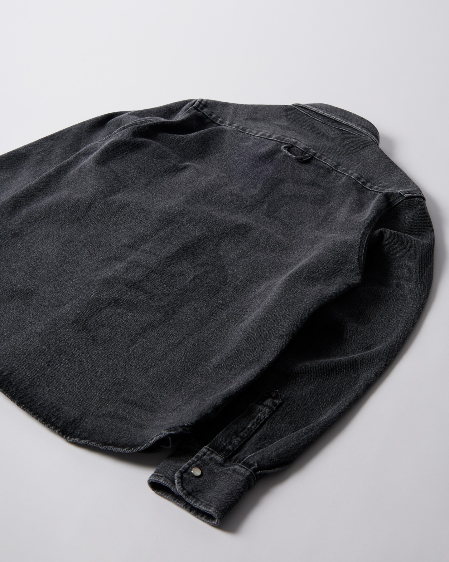 BY PARRA THE STALKERS SHIRT