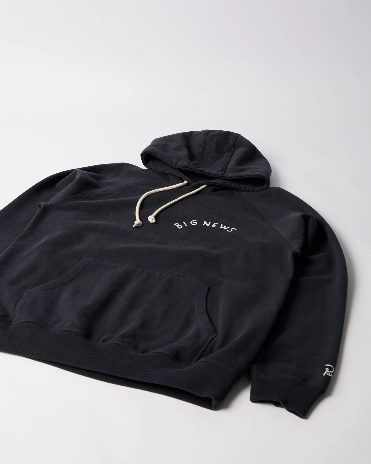 BY PARRA SLEEP NOW HOOD