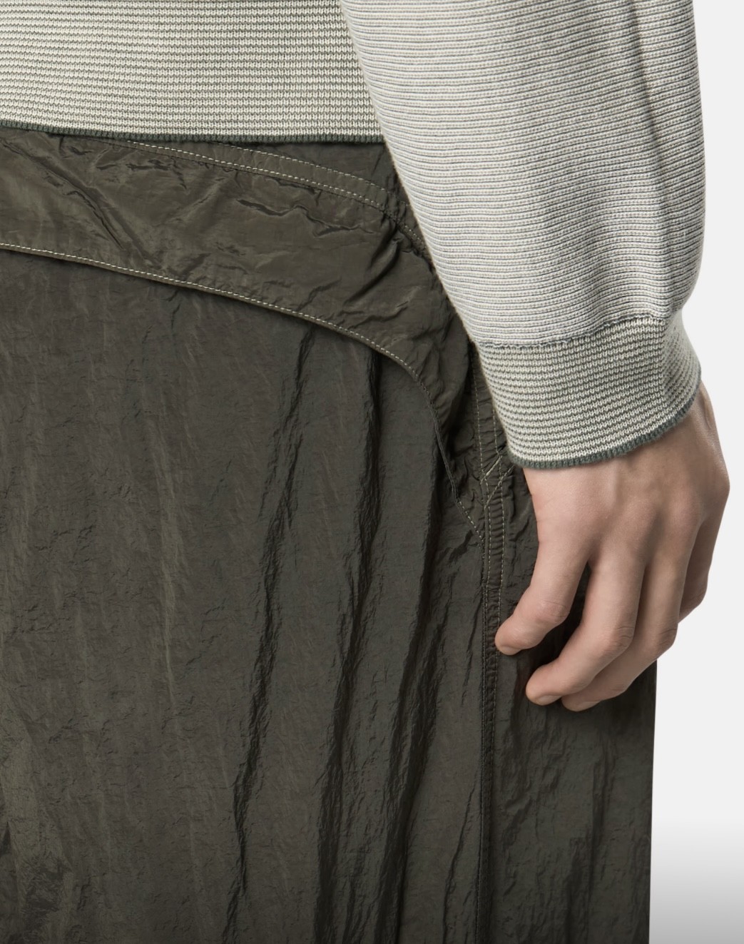 STONE ISLAND NYLON METAL IN ECONYL® LOOSE FIT CARGO