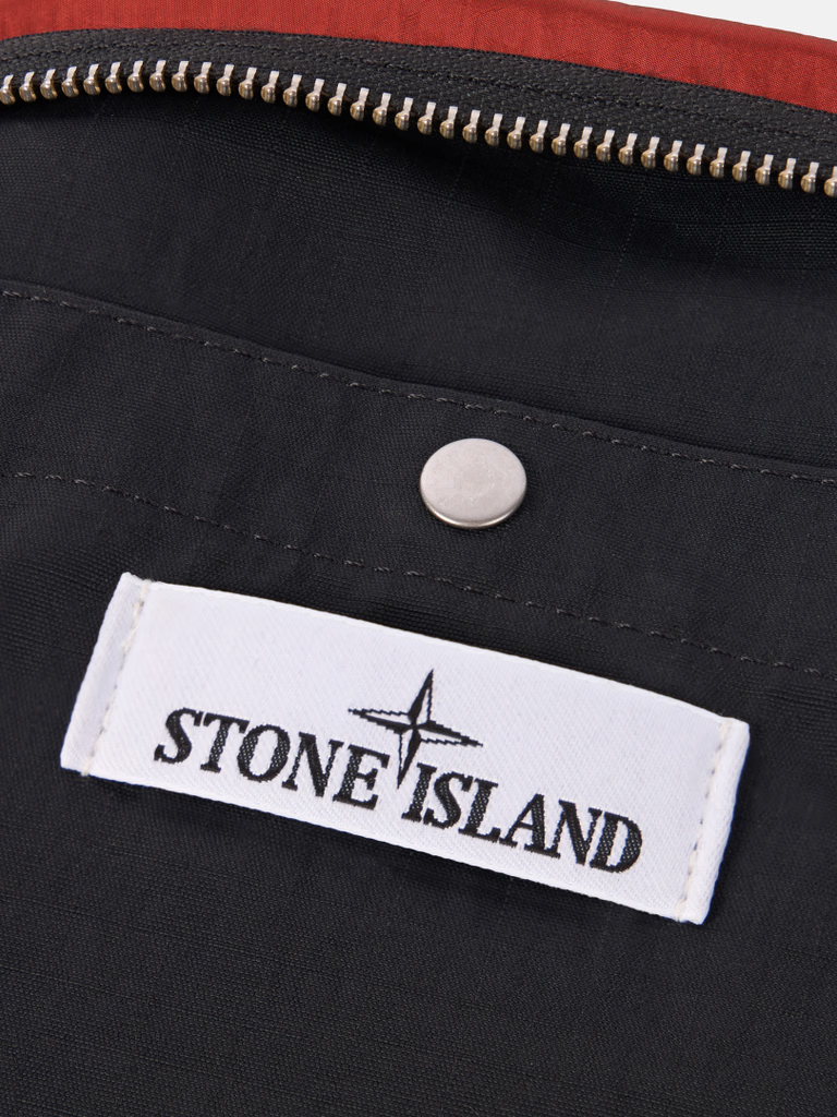 STONE ISLAND COATED NYLON METAL IN ECONYL® POUCHBAG