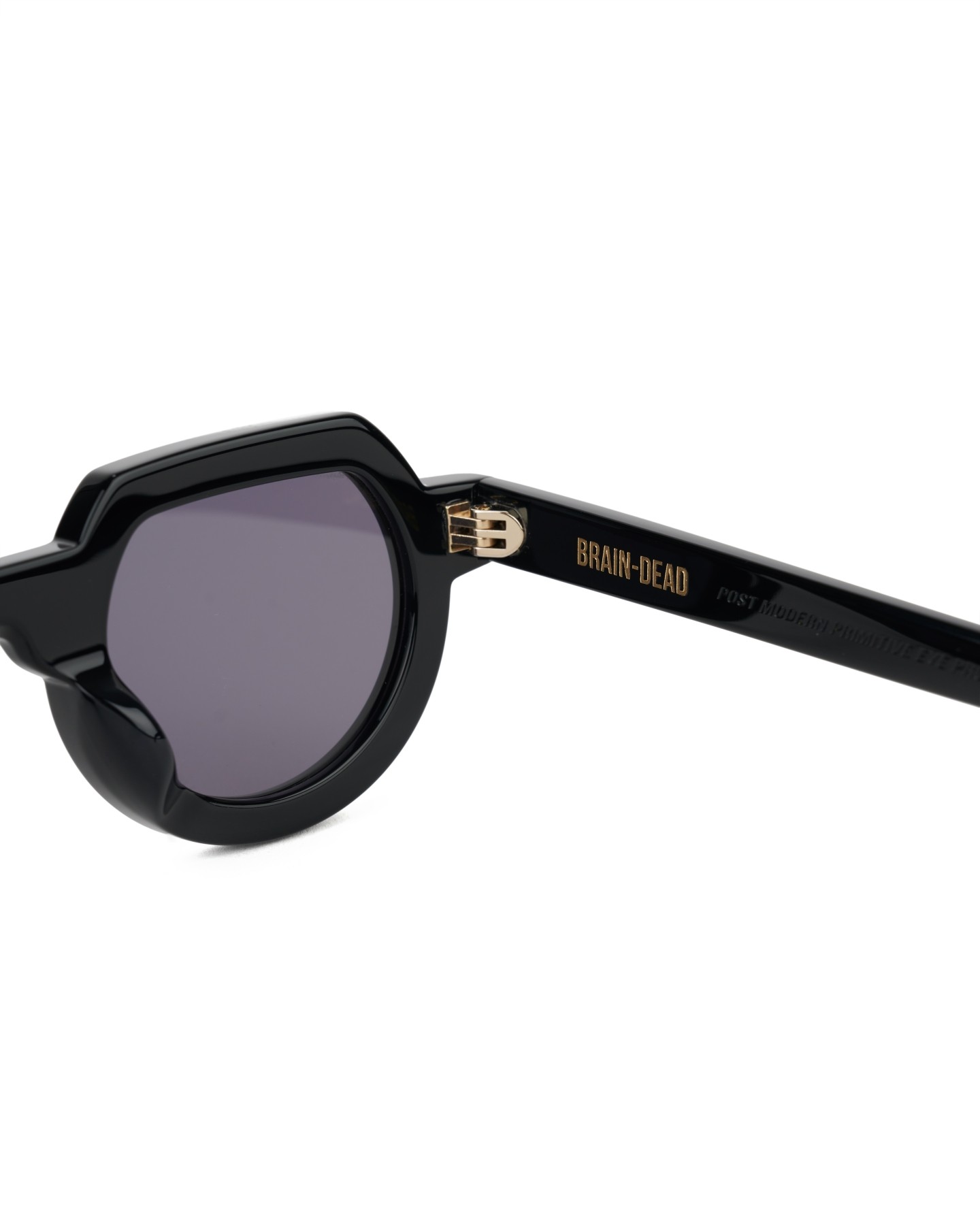 BRAIN DEAD TANI POST MODERN PRIMITIVE EYE