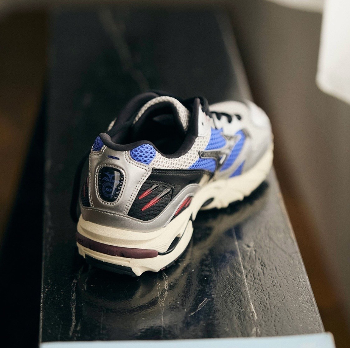 MIZUNO WAVE RIDER 10