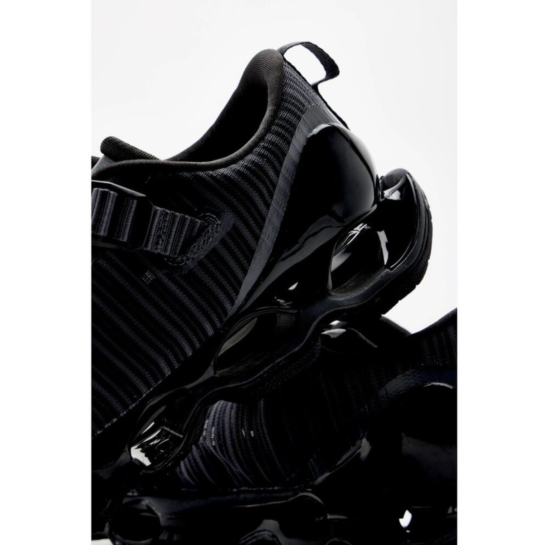 MIZUNO WAVE PROPHECY STRAP 2