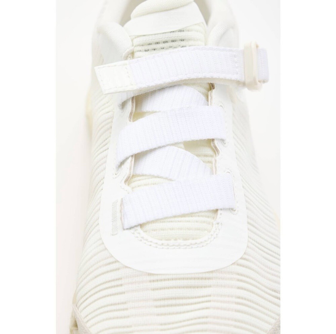 MIZUNO WAVE PROPHECY STRAP 2