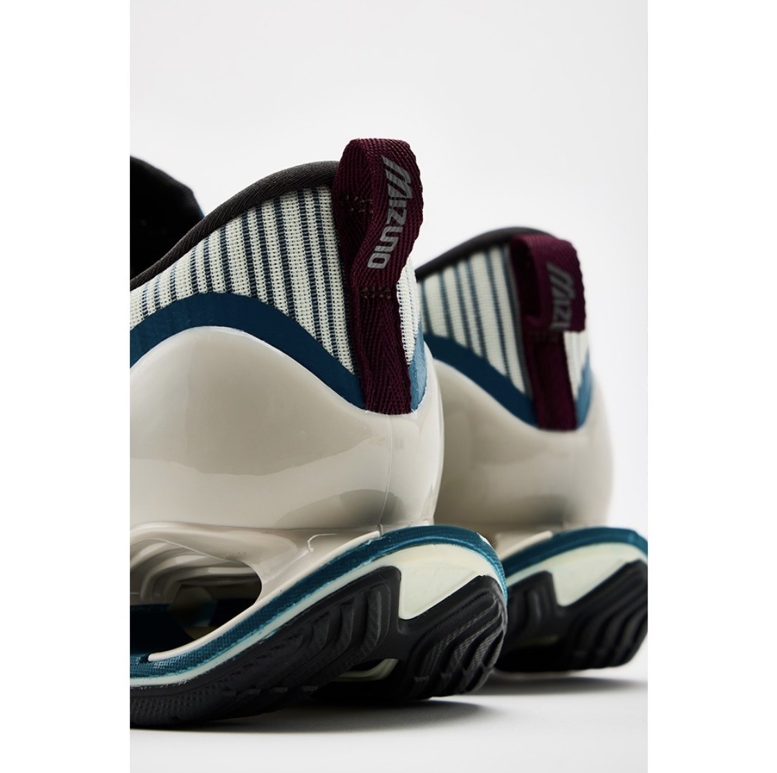 MIZUNO WAVE PROPHECY STRAP 2