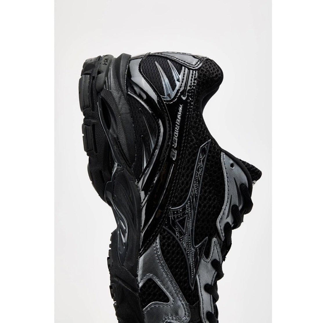 MIZUNO WAVE RIDER 10