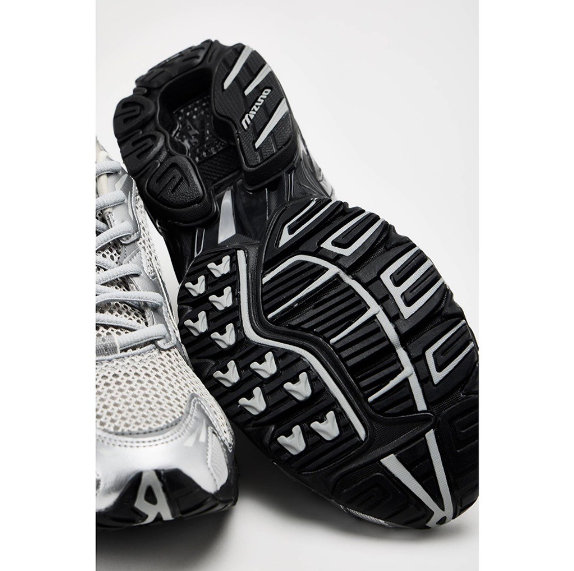 MIZUNO WAVE RIDER 10