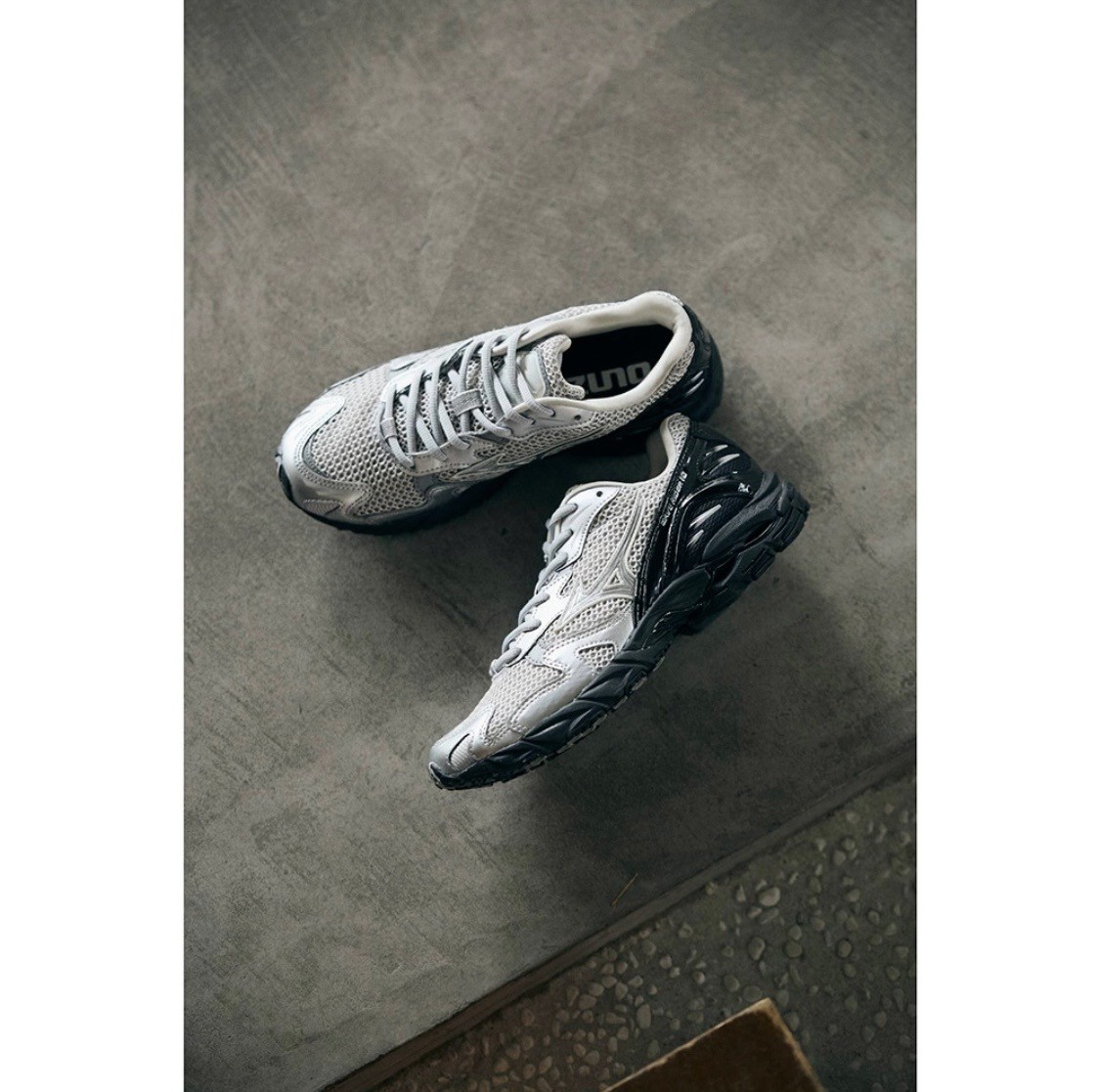 MIZUNO WAVE RIDER 10