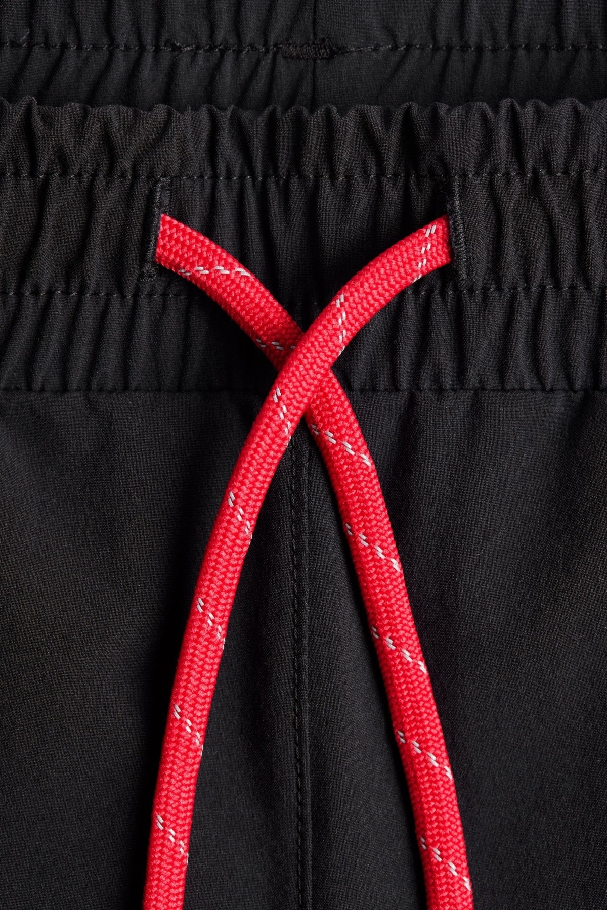 DISTRICT VISION LAYERED POCKETED TRAIL SHORTS