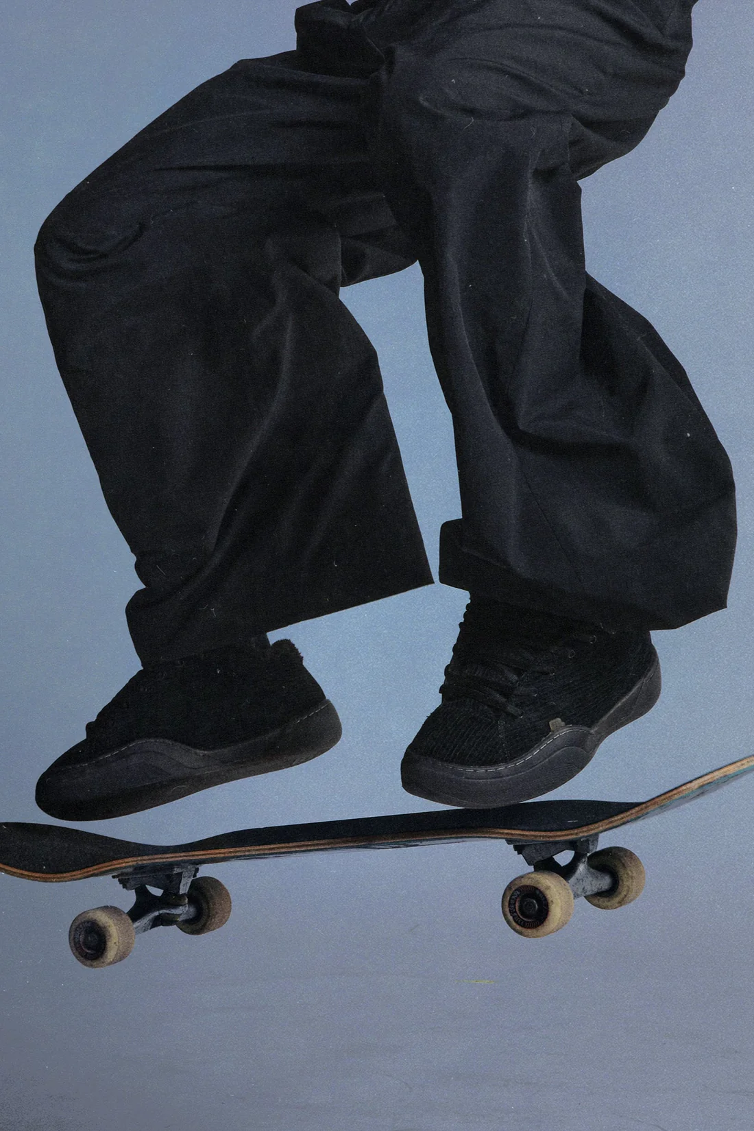 ERL UNISEX CORDUROY VAMP SNEAKERS