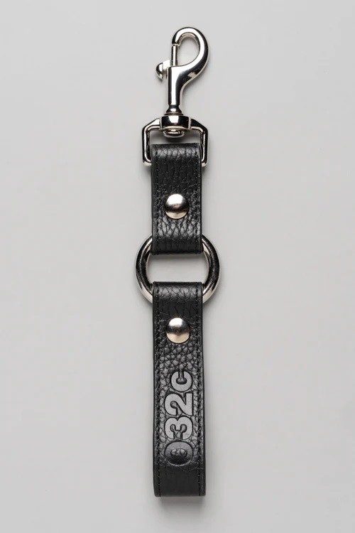 032c ARCHIVAL LUSTER KEYCHAIN