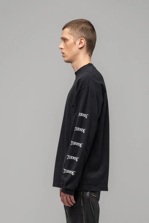 032c NEVER SHATTER BOXY LONGSLEEVE