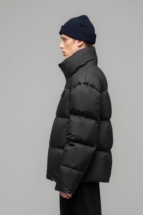 032c CONCEALED REVERSIBLE DOWN JACKET