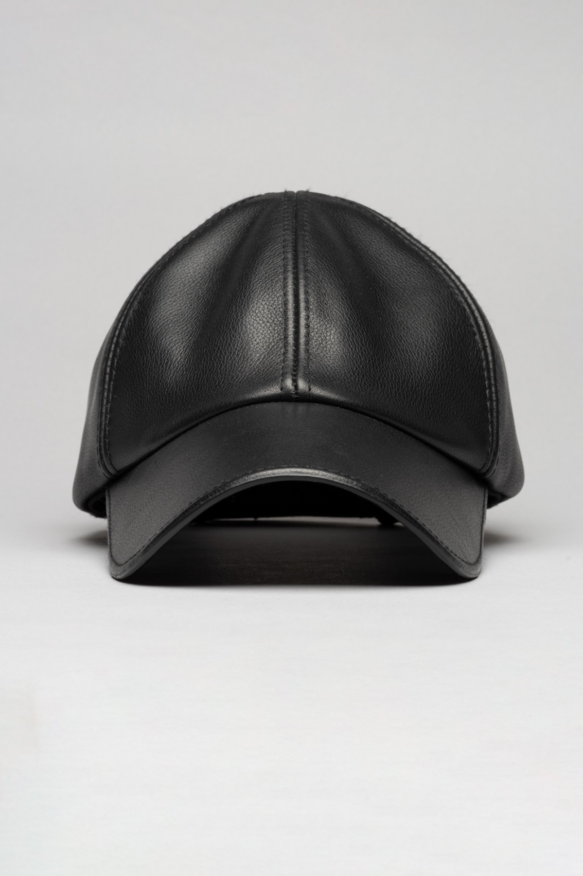 032c LEATHER CAP