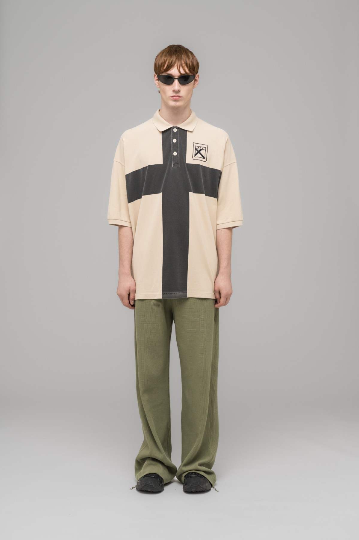 032c ''FAINTING CROSS'' OVERSIZED POLO SHIRT