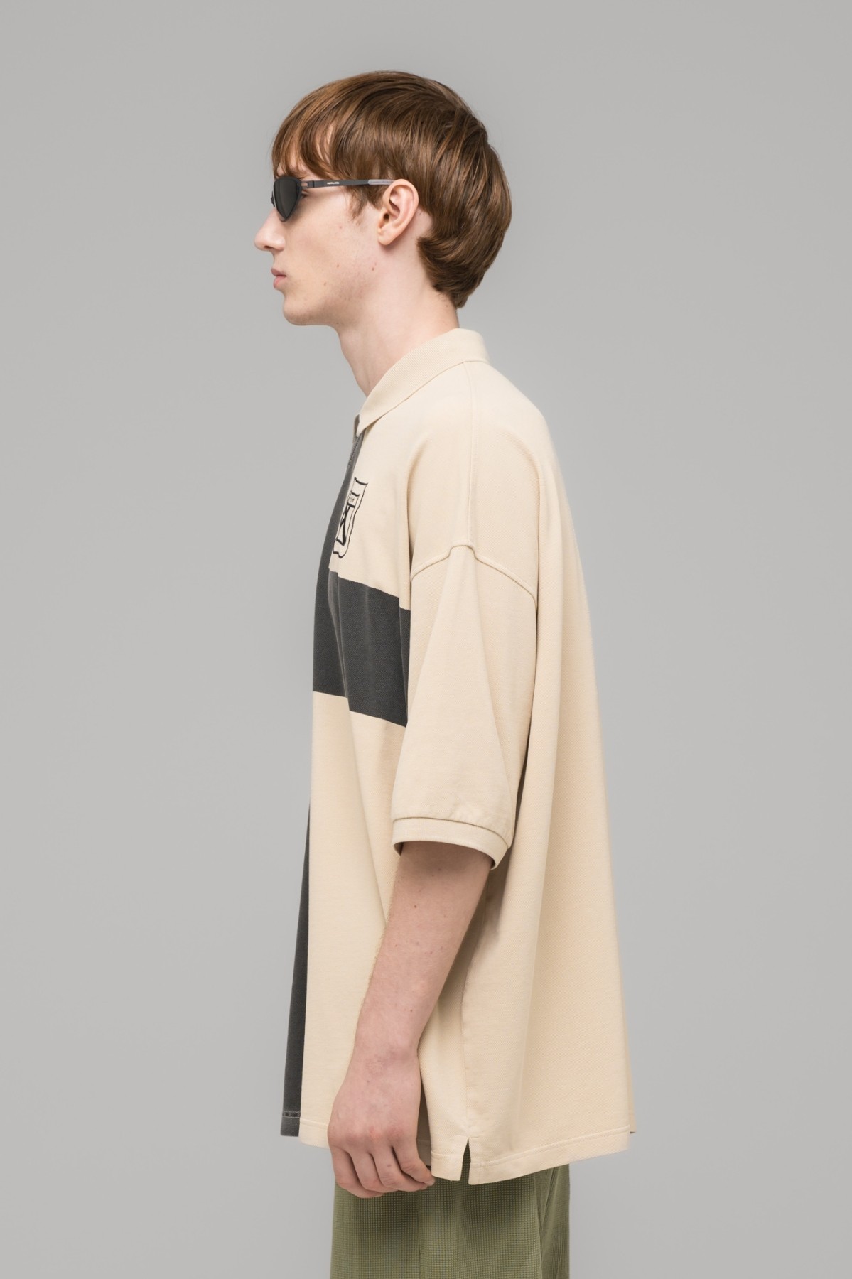 032c ''FAINTING CROSS'' OVERSIZED POLO SHIRT