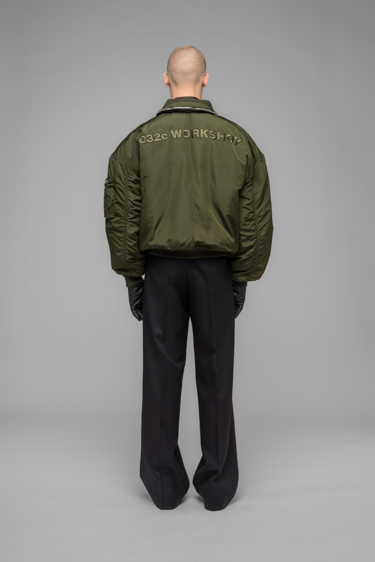 032c ''HUNTING'' BOMBER