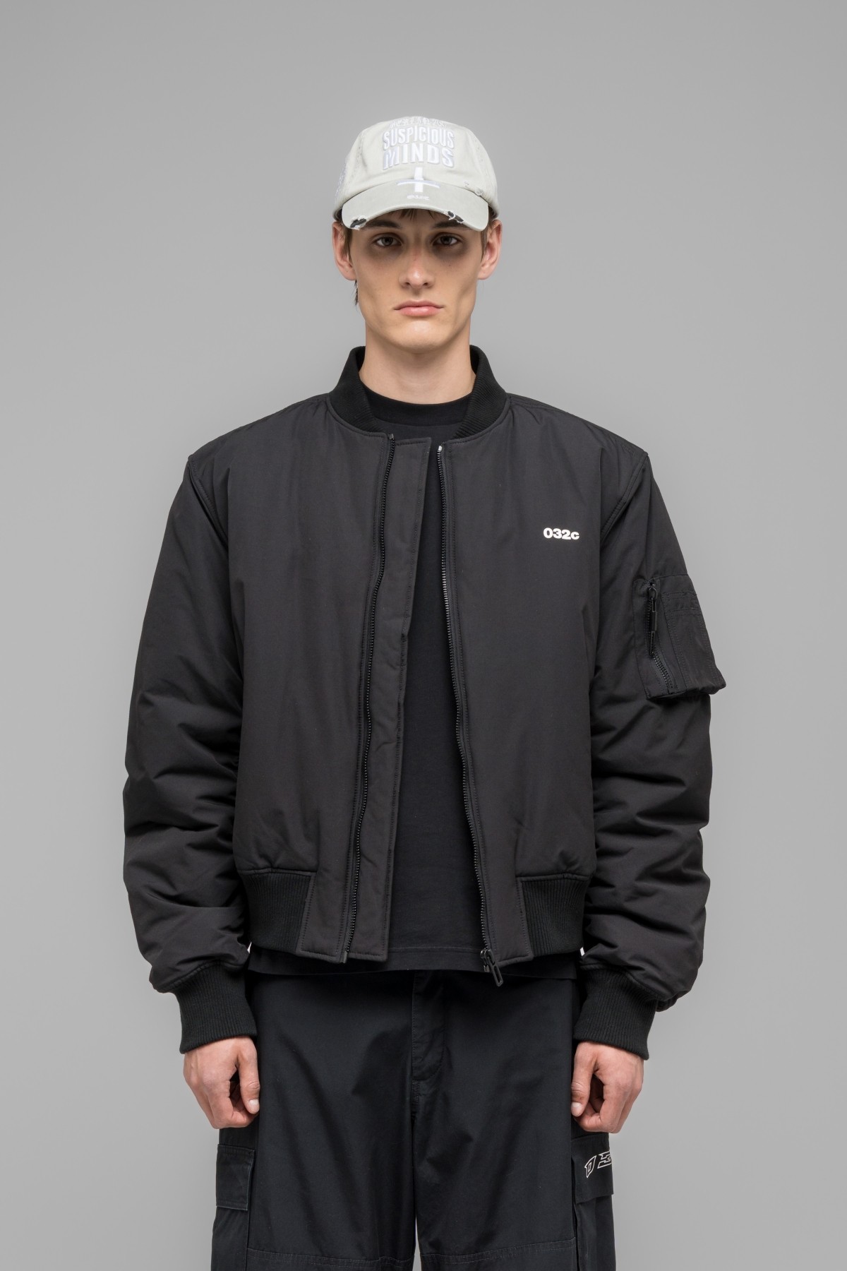 032c ''SUSPICIOUS MINDS'' BOMBER JACKET