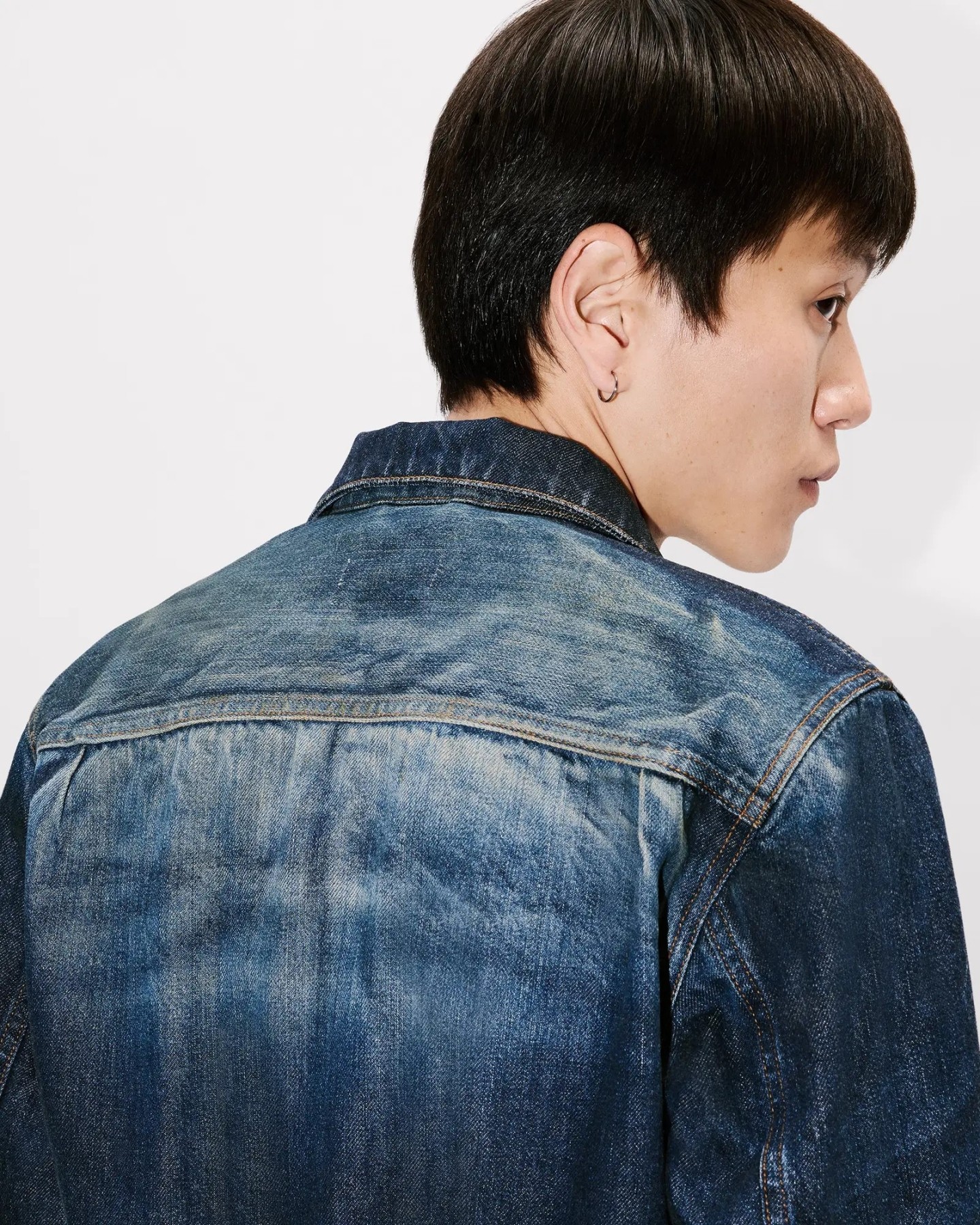 KENZO SLIM PLEATED TRUCKER JACKET IN JAPANESE DENIM