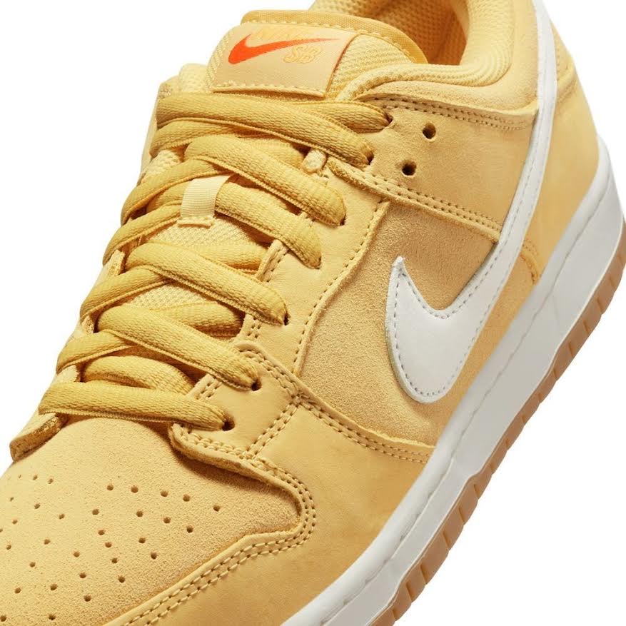 NIKE SB DUNK LOW PRO ISO "SATURN GOLD"