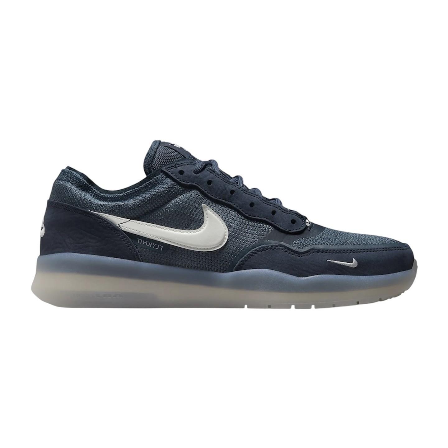 NIKE SB PS8