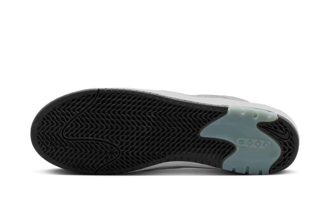 NIKE SB AIRMAX ISHOD PRM