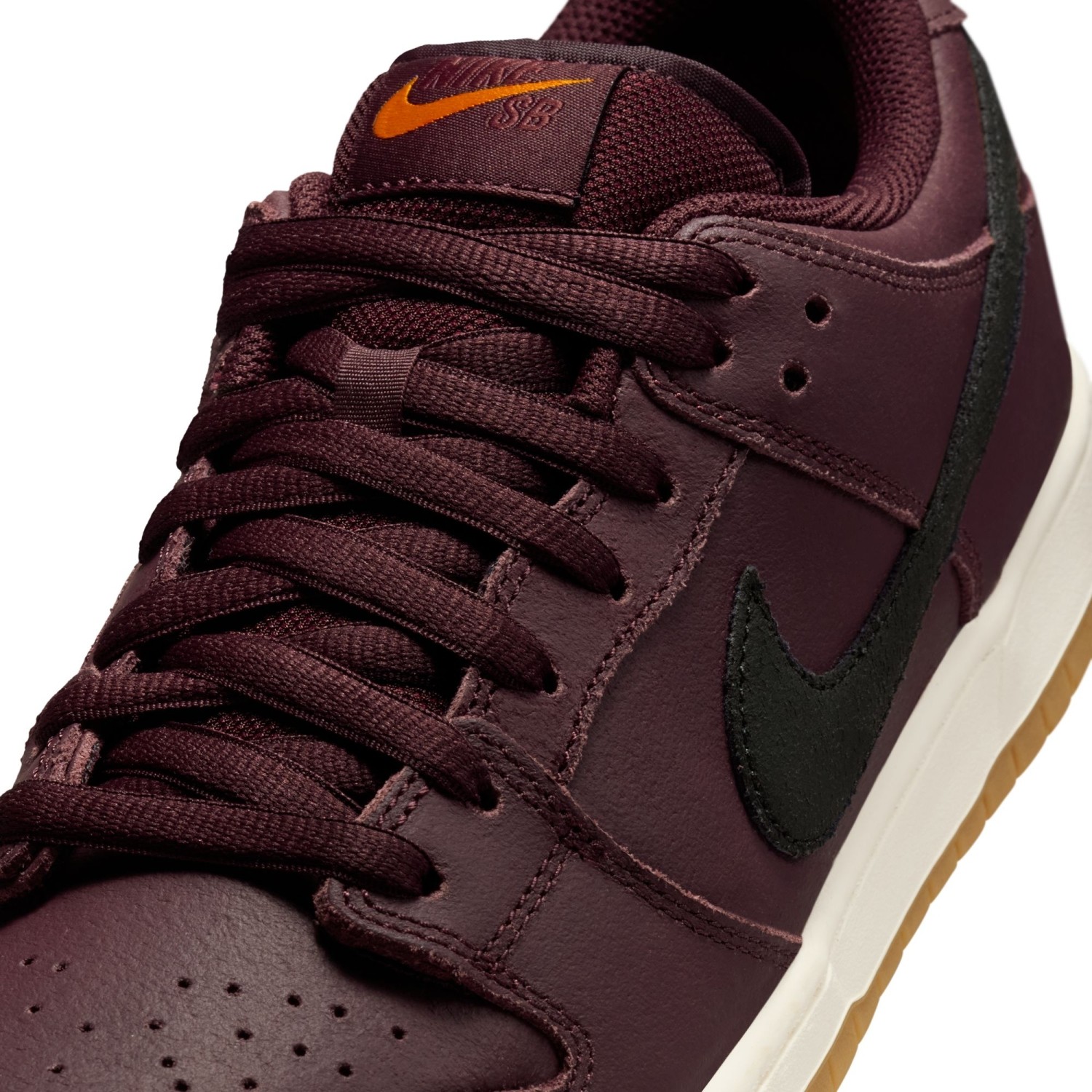 NIKESB SB DUNK LOW PRO ISO"BURGUNDY CRUSH"