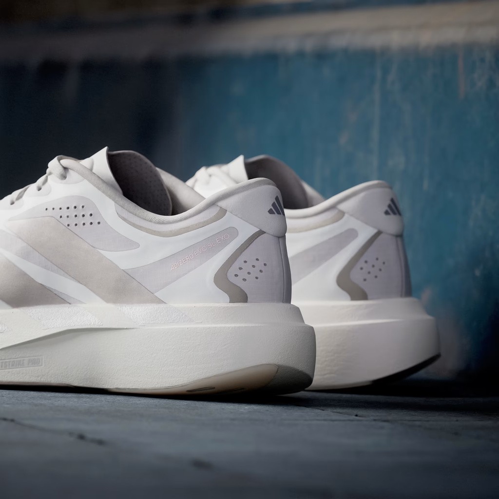 ADIDAS ADIZERO EVO SL