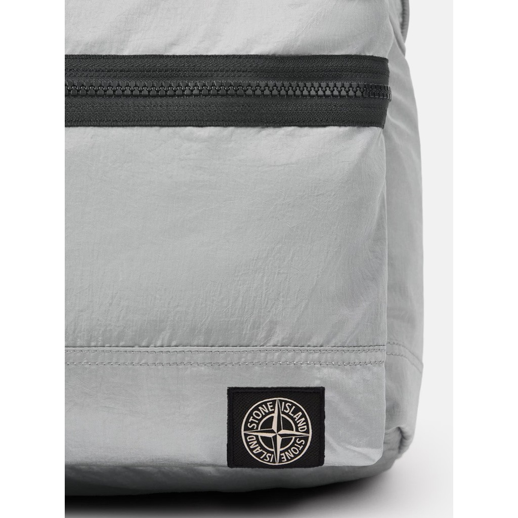 STONE ISLAND COATED NYLON METAL IN ECONYL® BAGPAC