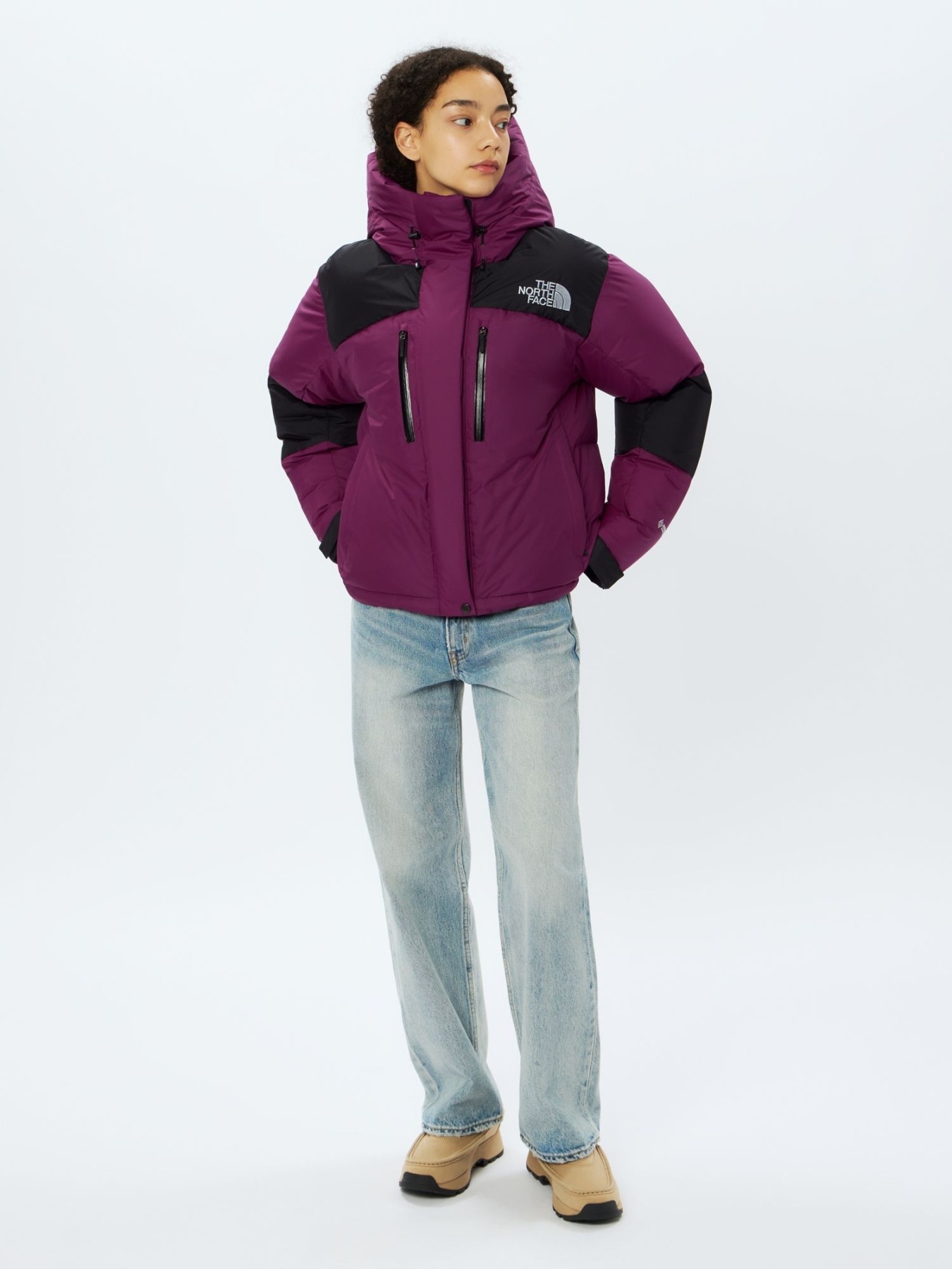 THE NORTH FACE SHORT BALTRO LIGHT JACKET (WOMEN`S)
