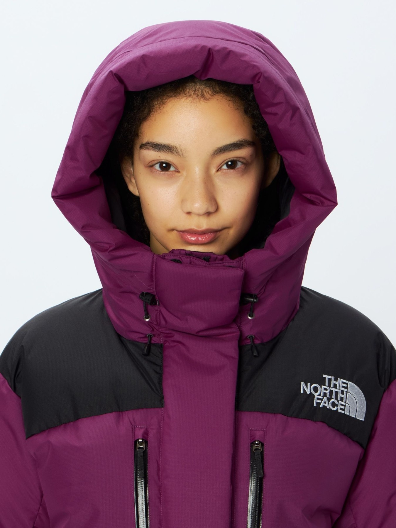 THE NORTH FACE SHORT BALTRO LIGHT JACKET (WOMEN`S)