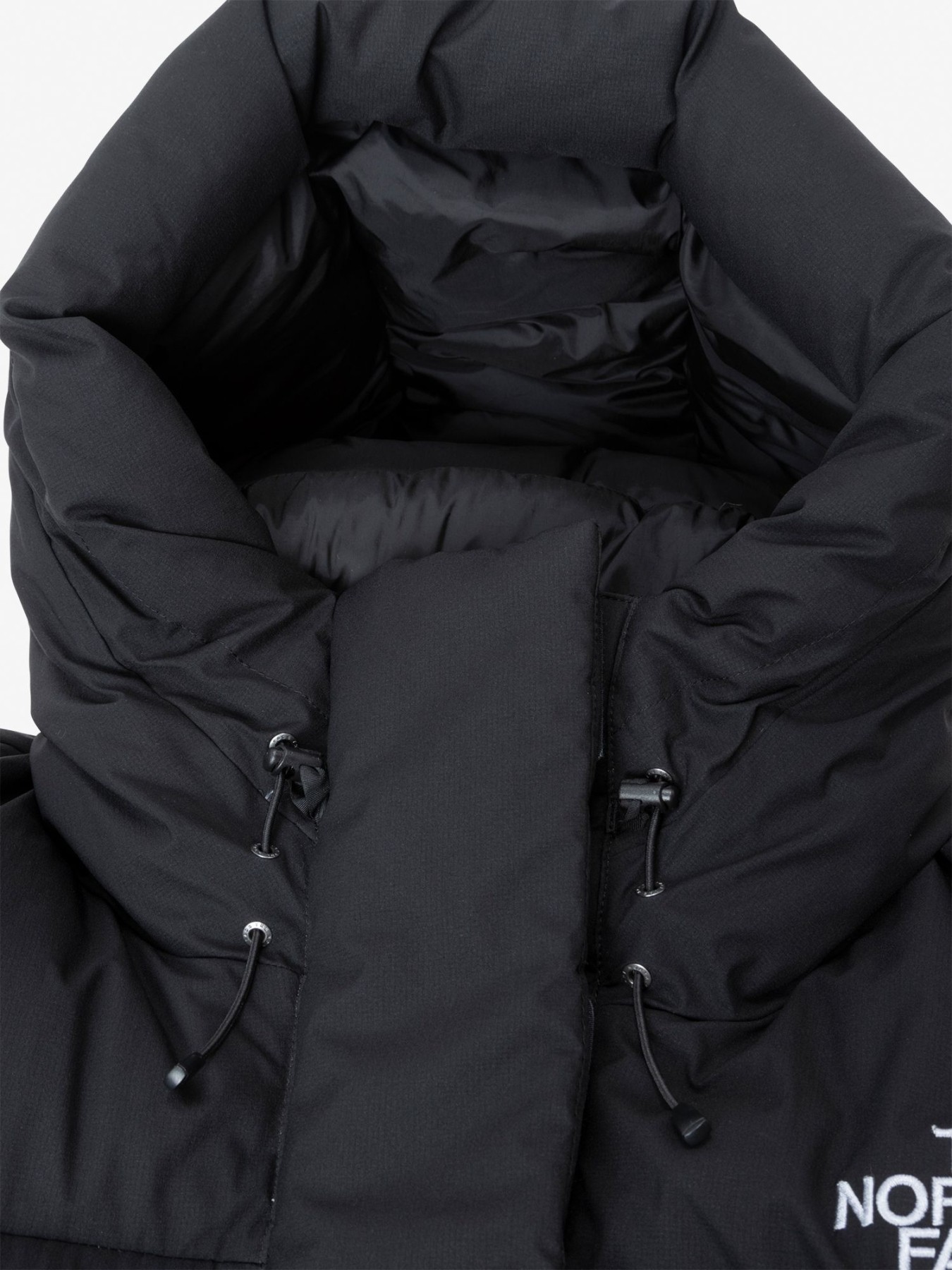 THE NORTH FACE SHORT BALTRO LIGHT JACKET (WOMEN`S)